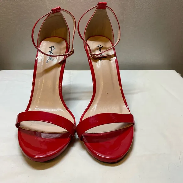 QUPID - Red Faux Patent Leather Ankle Strap Strappy Heels - Size 8 - Image 6