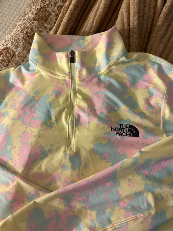 The North Face Pullover - Image 2
