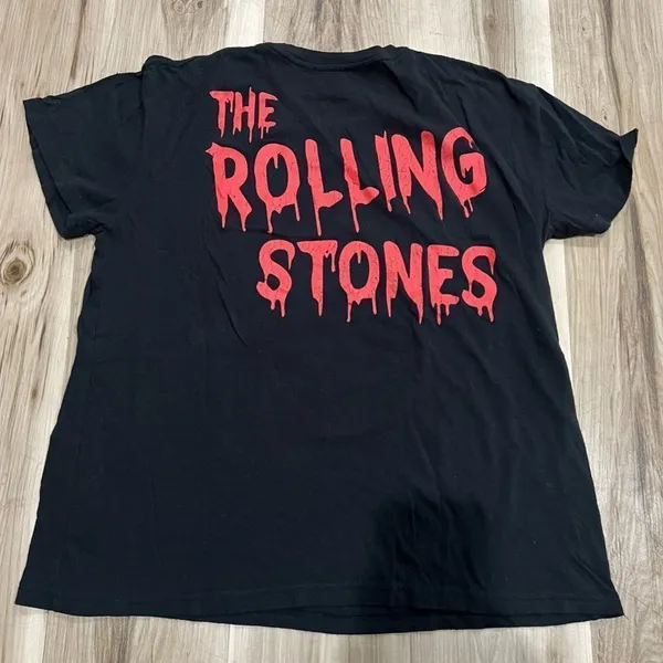 The Rolling Stones Vampire Graphic Short Sleeve Tee Shirt Women’s Large - Image 3