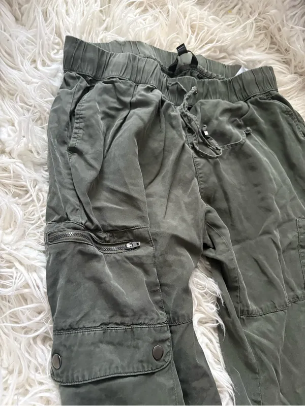 Banana Republic Petite M Olive Lyocell Cargo Jogger Pants - Image 3