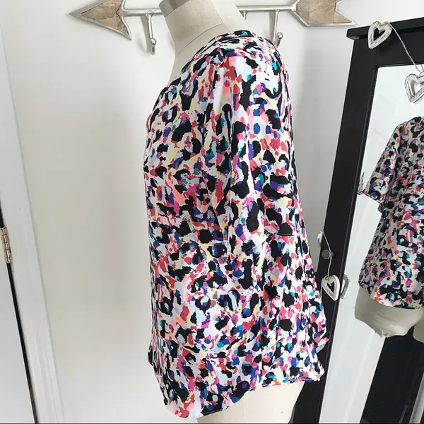Metaphor ⭐️Multi Color Animal Print Top⭐️ - Image 3