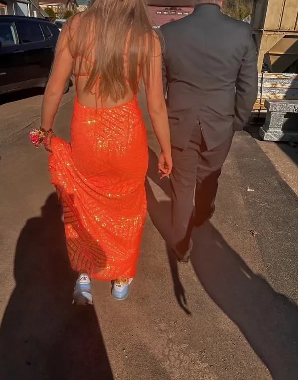 Dave & Johnny Prom Dress - Image 6