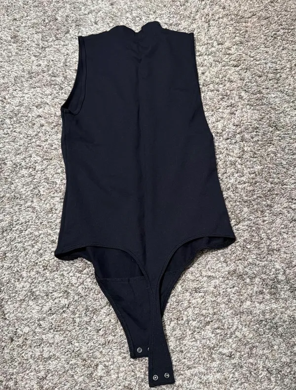 Abercrombie Black Bodysuit - Image 2