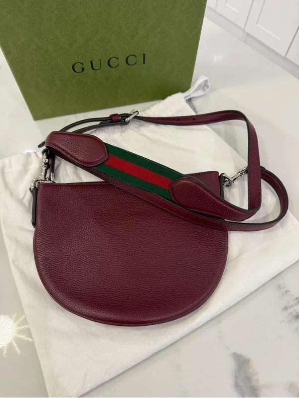 Gucci B Mini Bag - Image 2