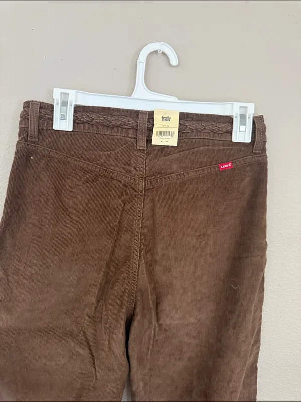 Levi’s Corduroy ribcage wide legPants - Image 7