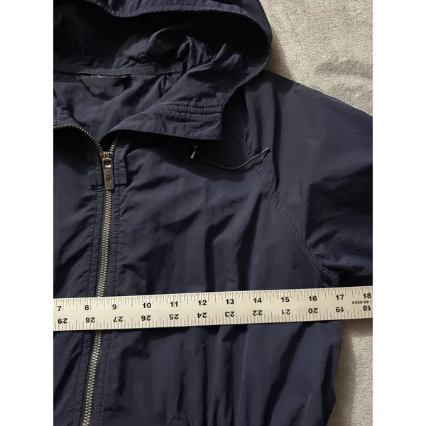 Lululemon Women's Pack & Glyde Hooded Jacket Windbreaker Navy Blue Size 4 - Image 5