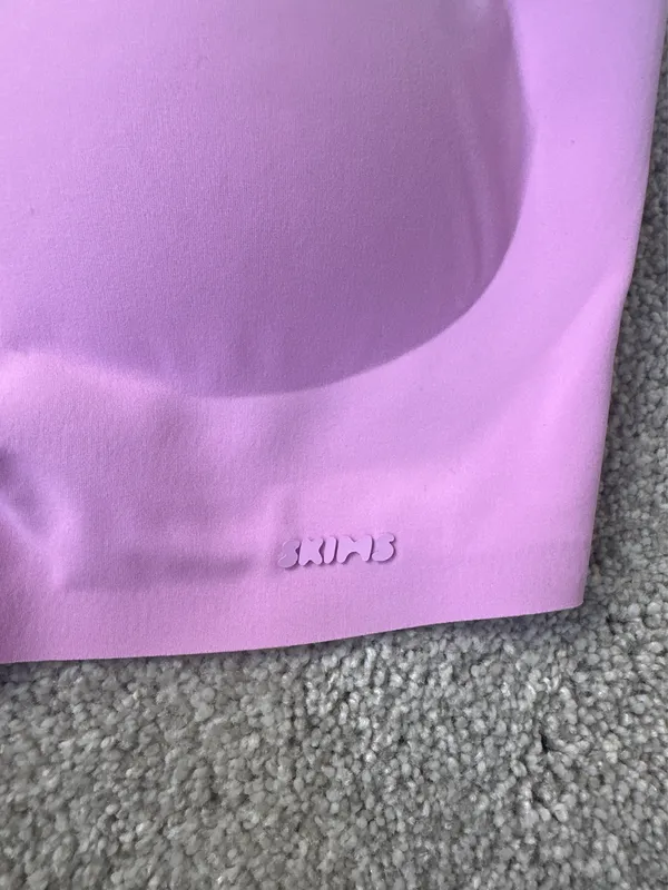 Skims Longline Bra - Image 4