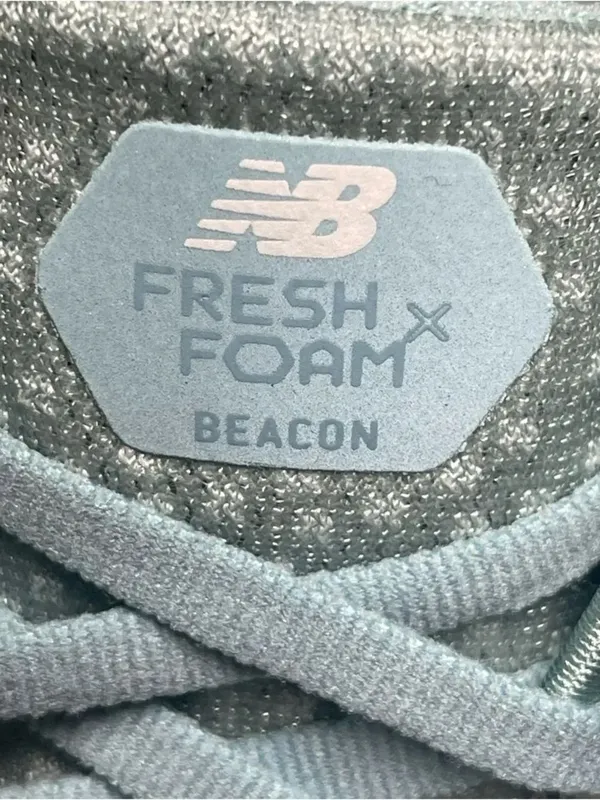 New Balance Fresh Foam Beacon V3 Women's Light Blue Sneakers Size 7B - Image 5