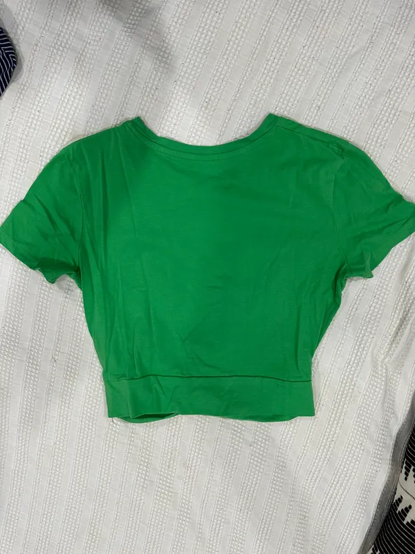 ZARA Green Crop Top - Image 2