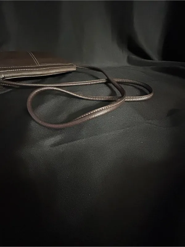 Tignanello Women’s Brown Leather Multi Pocket Crossbody Bag Purse - Image 11