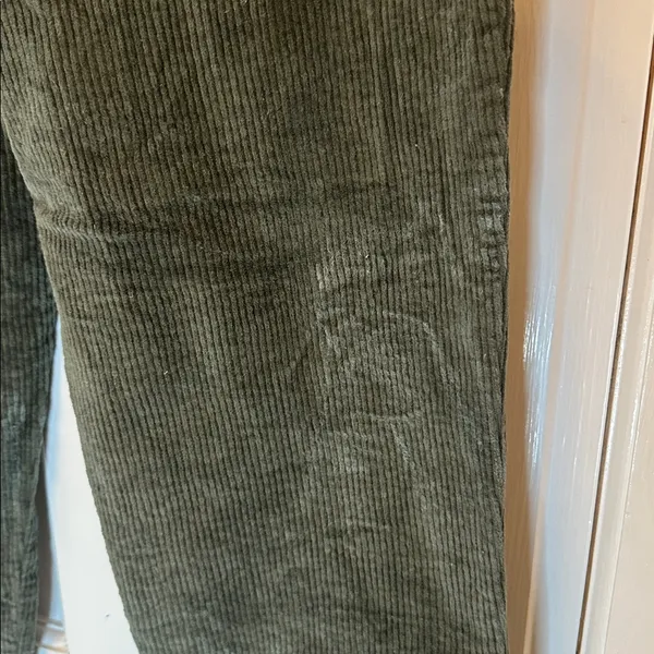 Princess Polly Green/Gray Cropped‎ Corduroy Pants size 4 - Image 5