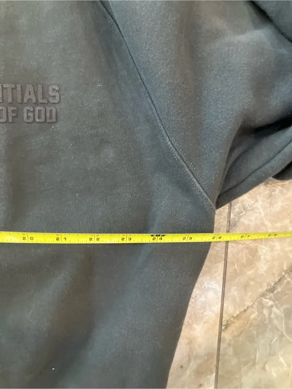ESSENTIALS green Crewneck Sweatshirt Size L - Image 2