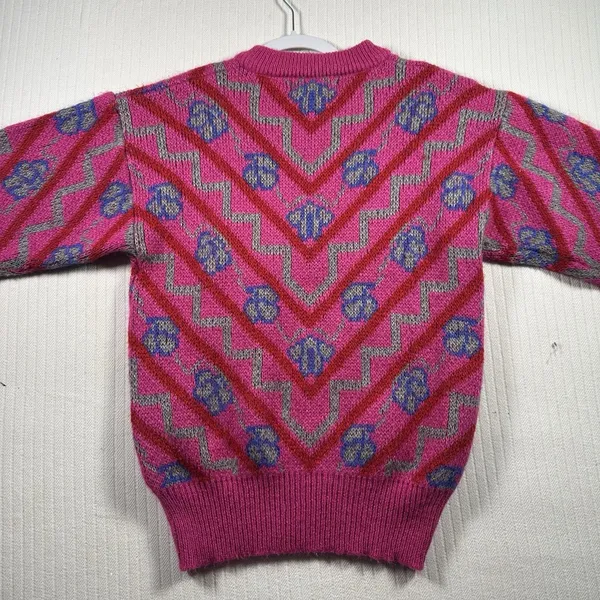 TOGETHER Women’s Small Vintage Style Pink Geometric Knit Sweater - Image 12