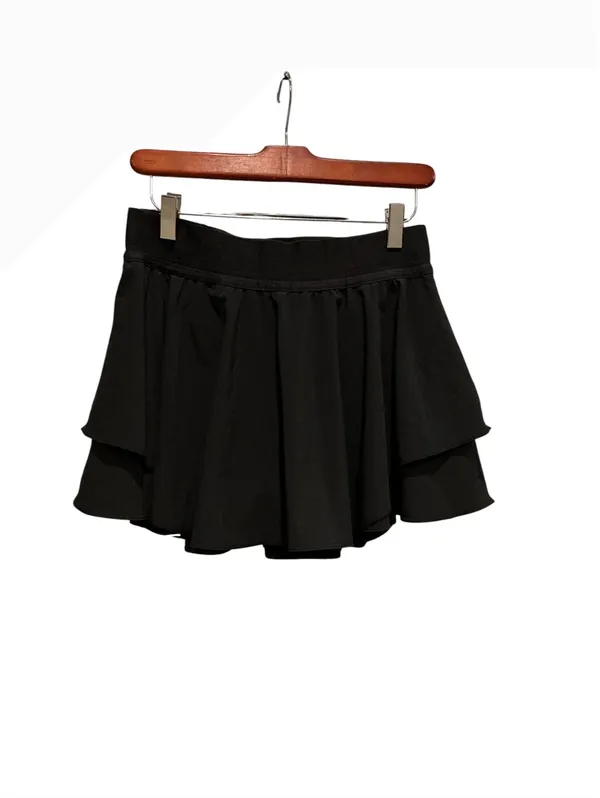 Lululemon Black Athletic Skirt with Built-in Shorts - Image 2