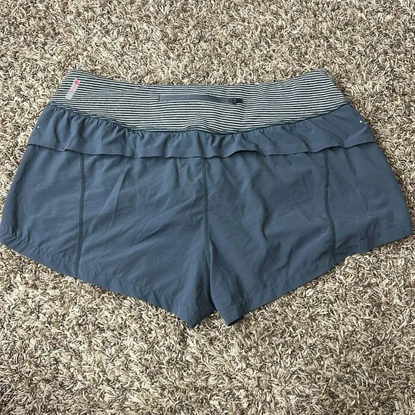 Zella Grey Workout Running Shorts Sz XL - Image 11