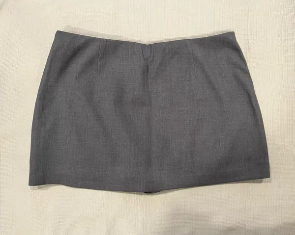 Abercrombie Scarlett Mid Rise Mini Skort - Image 9