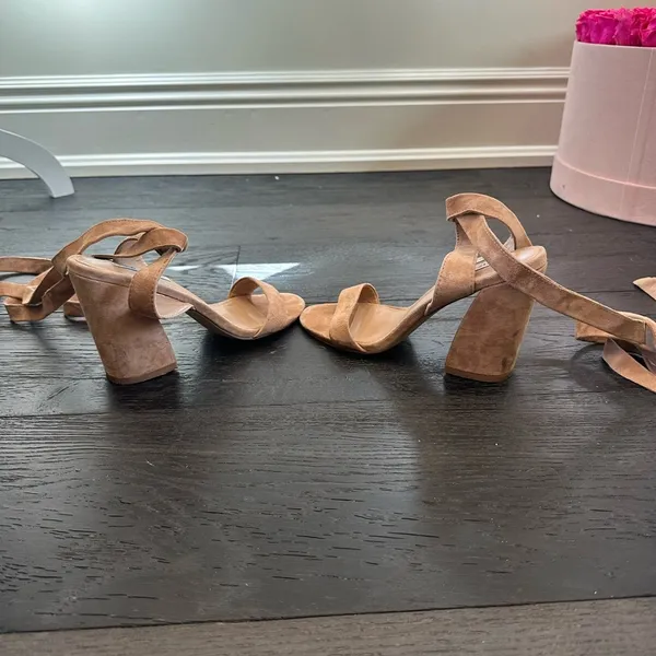 Steve Madden Tan Strap Heels - Image 4