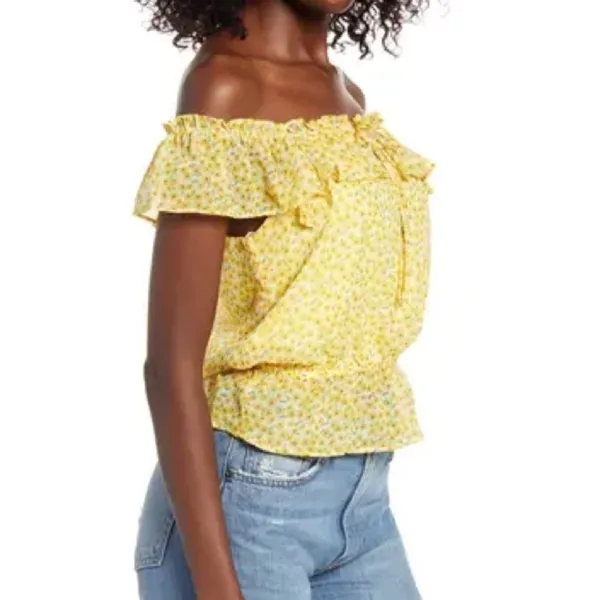 Lulu's Lawton Off the Shoulder‎ Top - Image 3