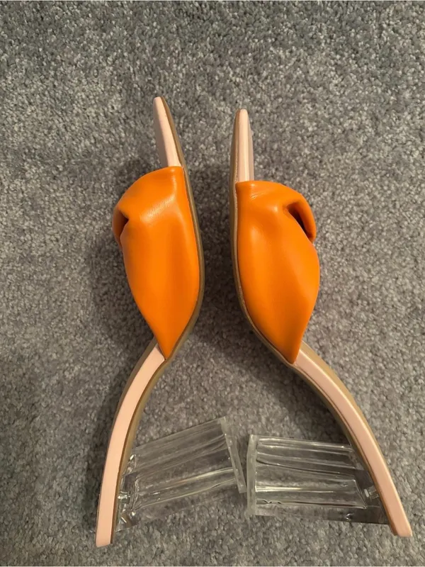 Journee Collection Women's Pink & Orange Knot Slide Sandals Size 11 - Image 4