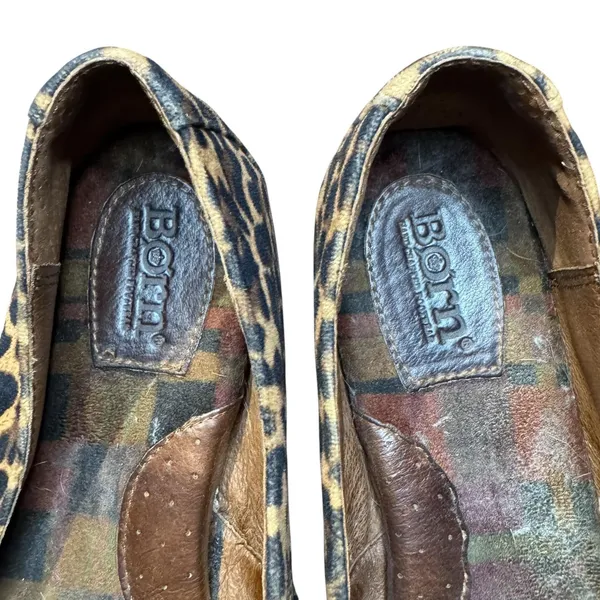 Born Shoes Womens Size 9.5 Brown Leopard Canvas Slip‎ On Flats Comfort D74641 - Image 3