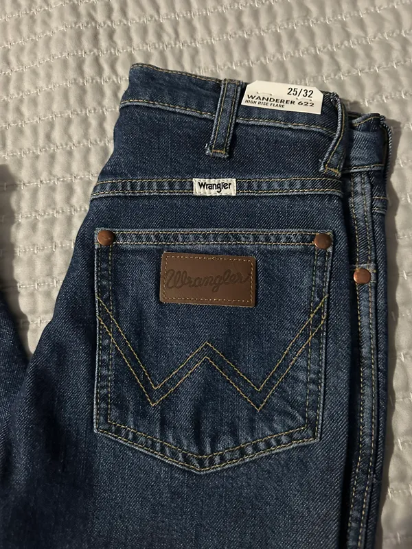 Wrangler Wanderer 622 High Rise Flare - Image 4