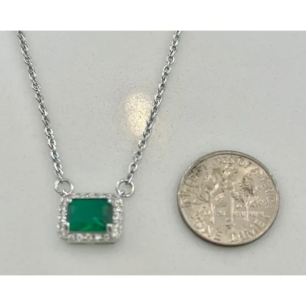 Square Zircon Women's Necklace Green Crystal Pendant - Image 4