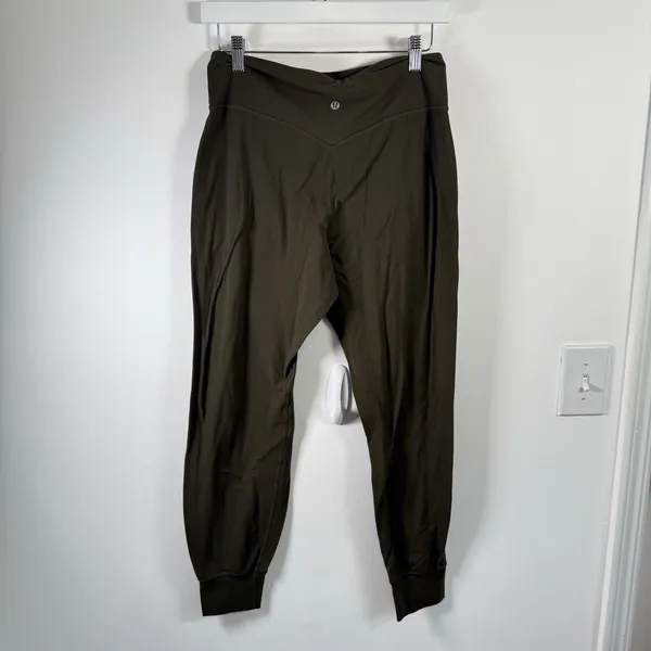 Lululemon Align Jogger Olive Green 28" Travel Lounge Casual W5CO2S Womens 8 - Image 4