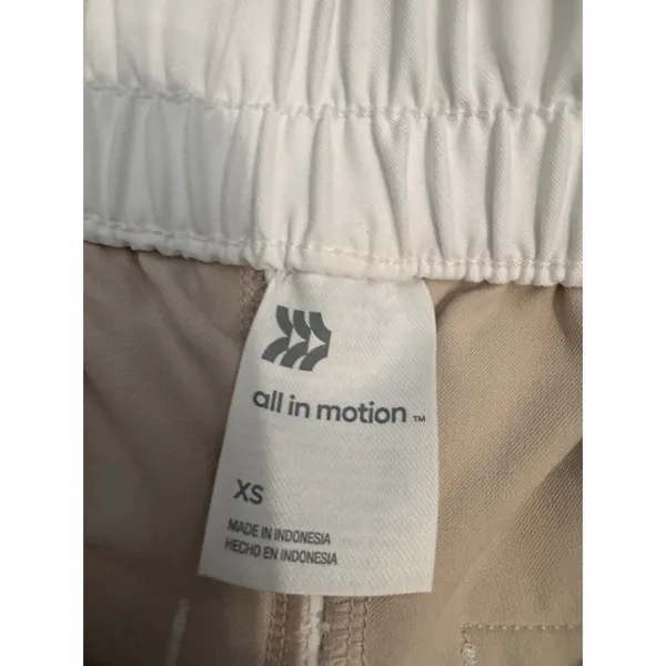 All in Motion Women's White High-Rise Pleated Golf Shorts Size‎ XS - Image 3