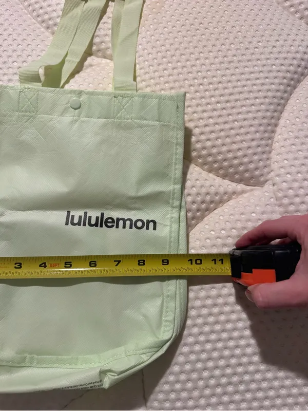 lululemon athletica Light Green Tote Bag - Image 2