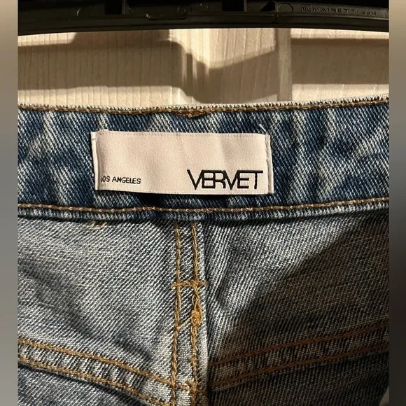 Vervet Rise Waist‎ Distressed Jeans Women’s Size 27 Denim Cropped 100% Cotton - Image 3