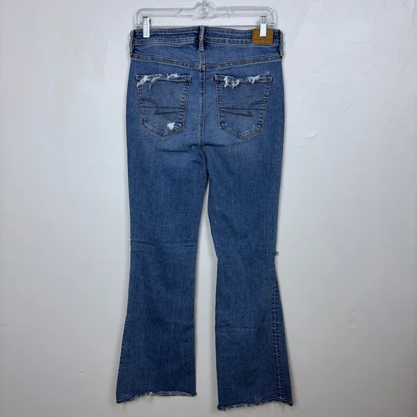 American Eagle Stretch Super Hi-Rise Flare Medium Wash Distressed Casual Size 8 - Image 8
