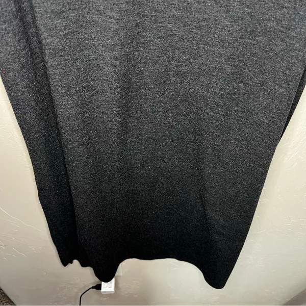 Life is Good Heathered Gray Sleeveless Lotus Maxi T-shirt Dress‎ - Image 4