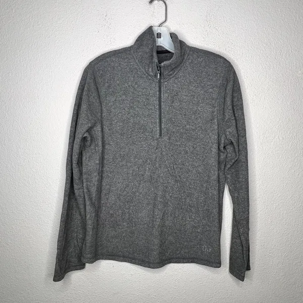 Gap Pullover Shirt - Image 6