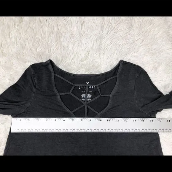 American Eagle Grey Strappy‎ Cutout Long Sleeve Blouse Top Size XS - Image 4