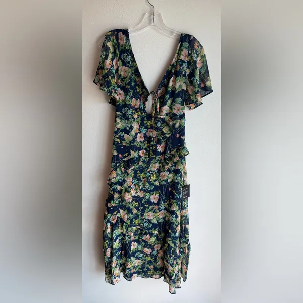 NWT Lulu's Next To You Navy Blue Floral V-Neck Ruffle Midi Dress - Image 4