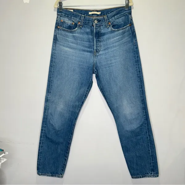 Levi’s‎ Wedgie Straight Fit Denim High Rise Button Fly Jeans Medium Wash - Image 3