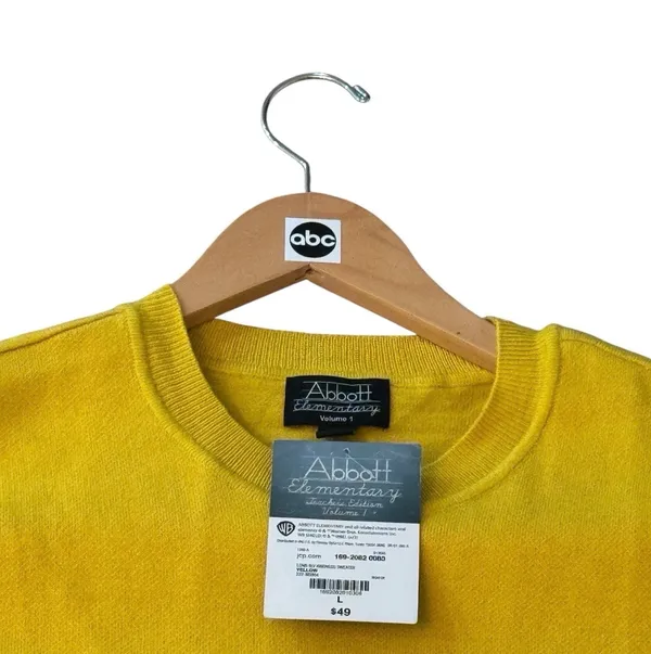 Warner Bros. Movie and Tv Show Clothes LRG ABBOTT ELEMENTARY $49 RETAIL - Image 2