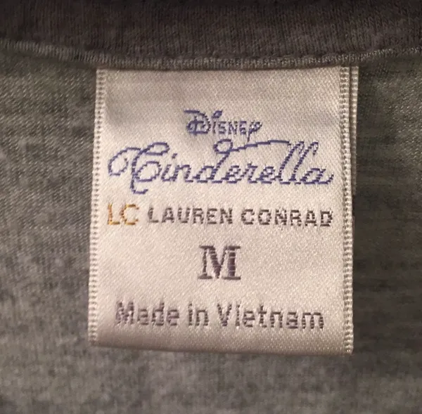 LC Lauren Conrad Cinderella Disney Castle Tee Shirt, Size Medium - Image 7