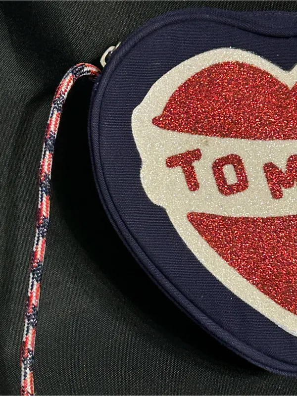 Tommy Hilfiger Heart Shaped Crossbody Navy & Red Glitter Heart Purse - Image 5