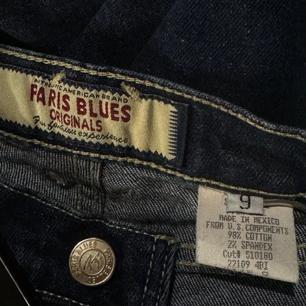 Paris Blues JRS SZ 9 Flare Jeans Mid-Rise Zip-Fly Rear Pockets Medium Wash Blue - Image 8