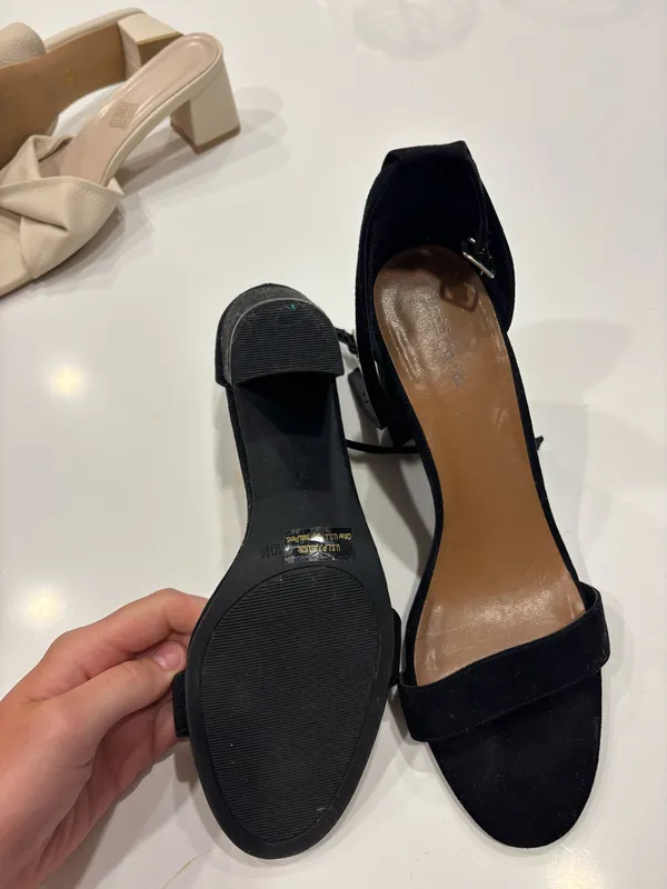 Black Heels Size 10 - Image 2