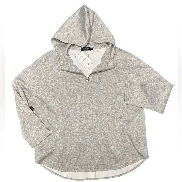 Gray oversized modern sporty chic simple travel hoodie 1/4 zipper pockets NWT M - Image 6