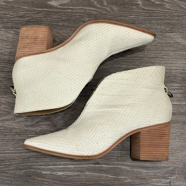 Kaanas Morellino Snake Embossed Leather Ankle Booties Cream White Pointed Toe 10 - Image 5