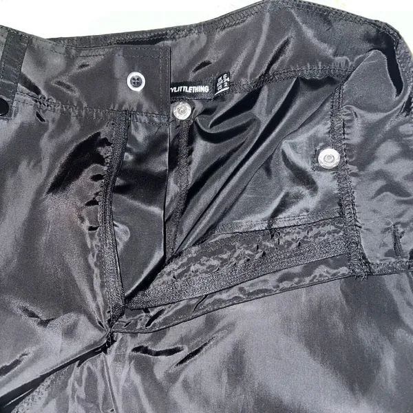 Pretty little thing windbreaker raver wide leg pants black size 2 - Image 6