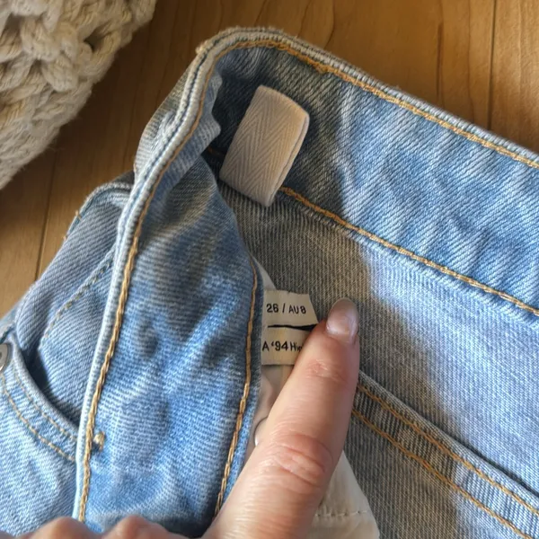 A 94 High Straight Jean Blue Size 26 - Image 4