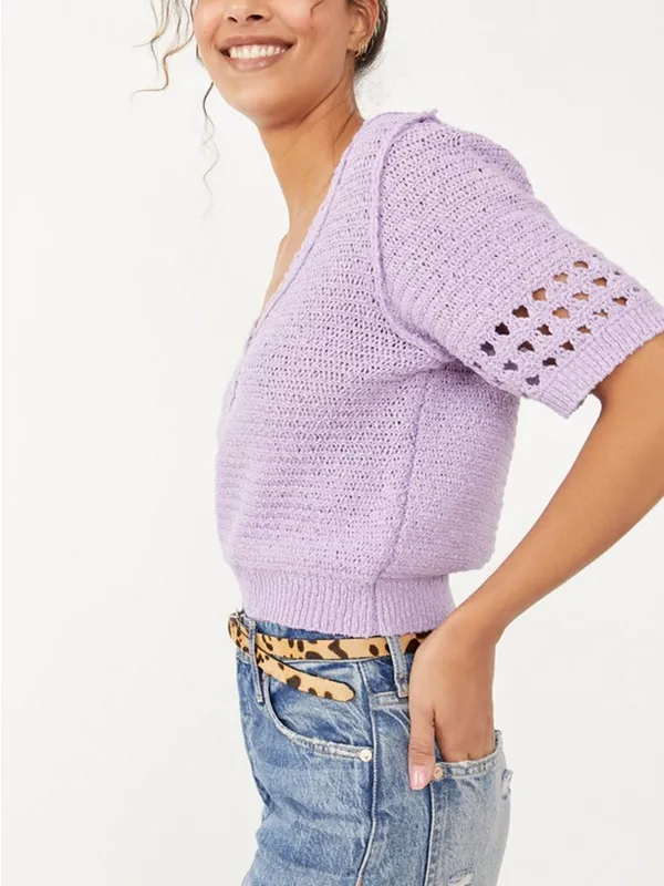 FREE PEOPLE Bree Cropped Pullover in Glimmer in Lilac Purple Sz. Medium - Image 6