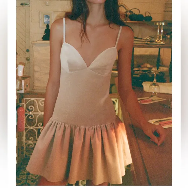 Zara NWT velvet spaghetti strap voluminous ruffle hem light pale pink mini dress - Image 5