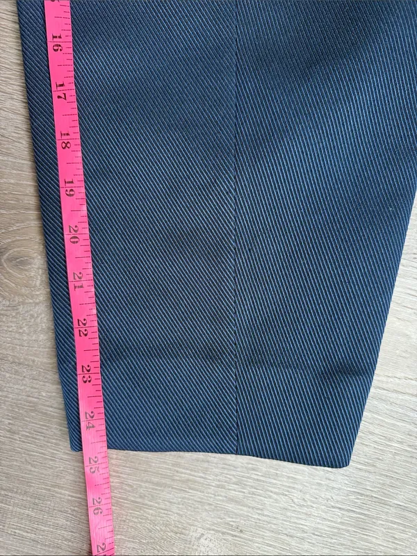 COS Cropped Trousers With Textured Fabric 6 - Image 7