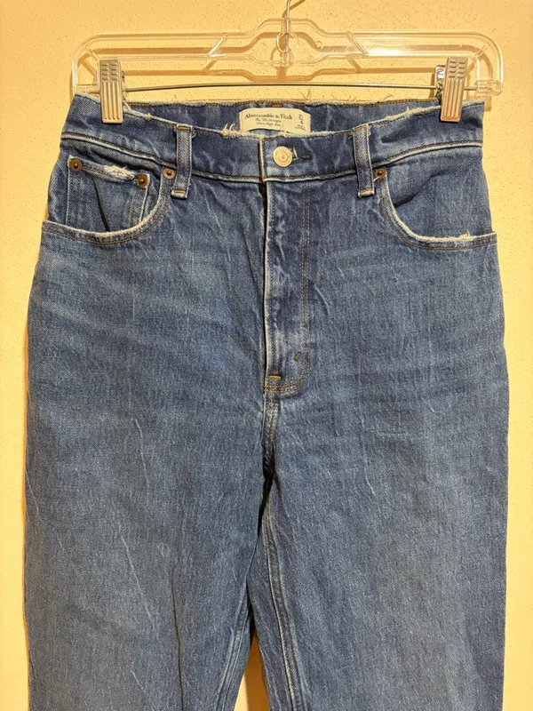 Abercrombie & Fitch 90s Straight Ultra High Rise Blue Denim Jeans Size 27/4 - Image 7