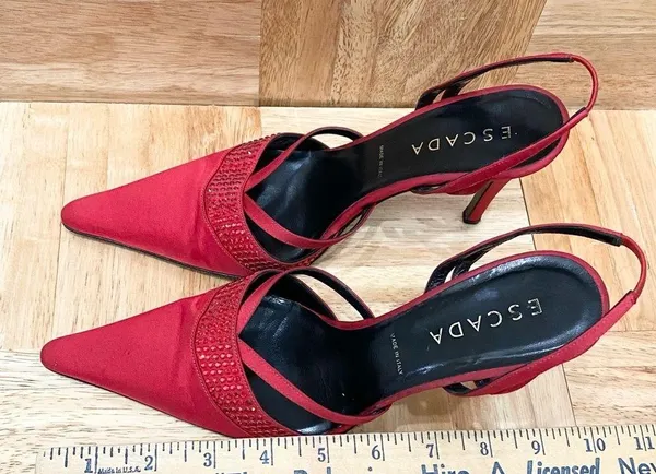 Vintage ESCADA Red Satin Embellished Pointy Toe Sling Back High Heels Pump 37 - Image 7